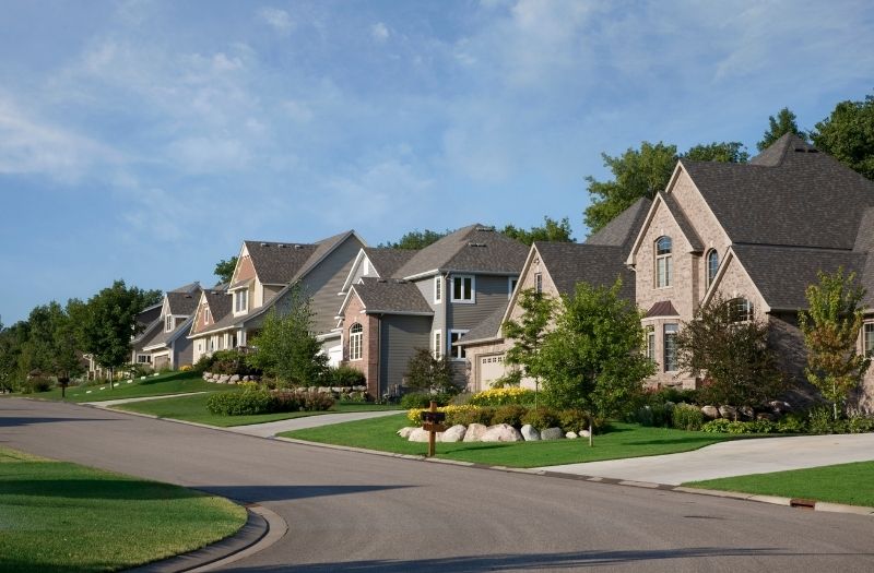 10 Common Home Buying Mistakes (And How to Avoid Them)